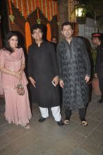 Parsoon, Kunal Kohli at Amitabh Bachchan and family celebrate Diwali in style on 23rd Oct 2014